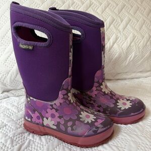 Bogs Kids' Purple Floral Insulated Winter Snow Rain Boots Preschooler Size 12